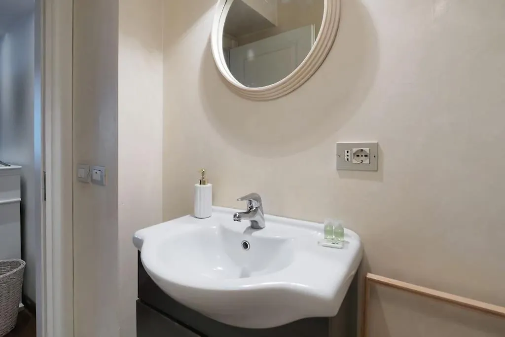 Loft Bilocale Due Livelli St Agostino - Mirable Pm Apartment Milan 0*,